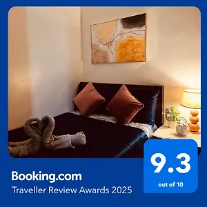 Apartment At Spring Residences Near Airport, Manila